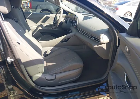 2021 Hyundai Elantra Sel z USA, uszkodzony, nr VIN KMHLS4AGXMU212716